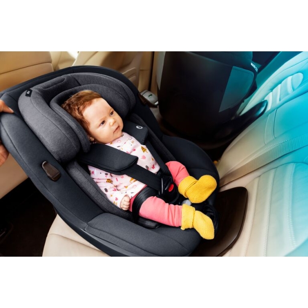 Automobilinė kėdutė Maxi Cosi MICA AUTHENTIC BLACK