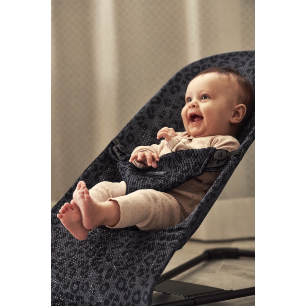 Gultukas BabyBjorn BLISS ANTHRACITE/LEOPARD MESH