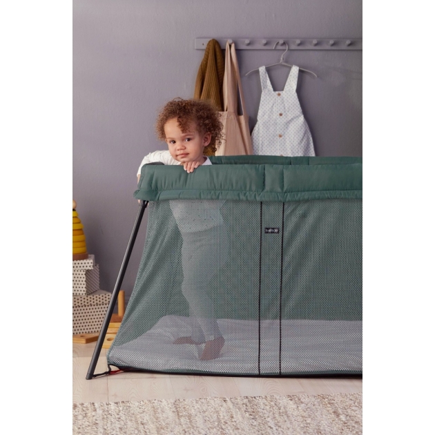 Kelioninė lovytė BabyBjorn Dark Green