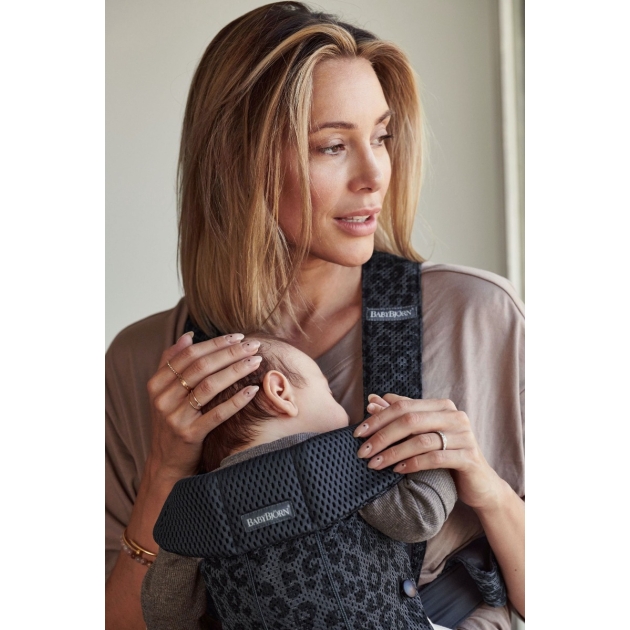 Nešioklė BabyBjorn MINI ANTHRACITE LEOPARD, MESH