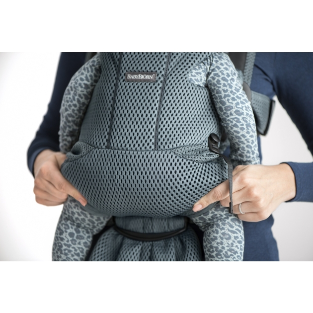 Nešioklė BabyBjorn MOVE SAGE GREEN MESH