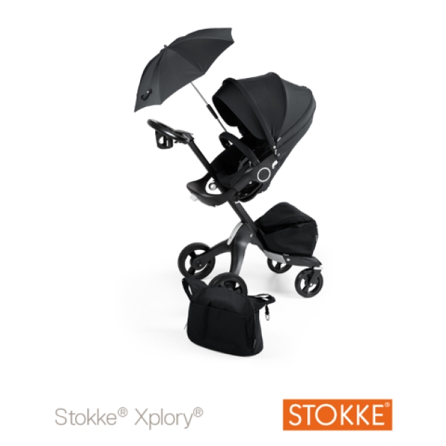 STOKKE XPLORY True Black kompl. (vežimėlis, skėtis ir rankinė)