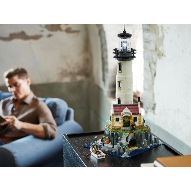 Playset Lego Motorised Lighthouse 21335 2065 Dalys 25 x 54 x 25 cm