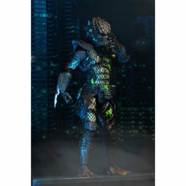 Veiklos rodikliai Neca Predator Ultimate Shaman