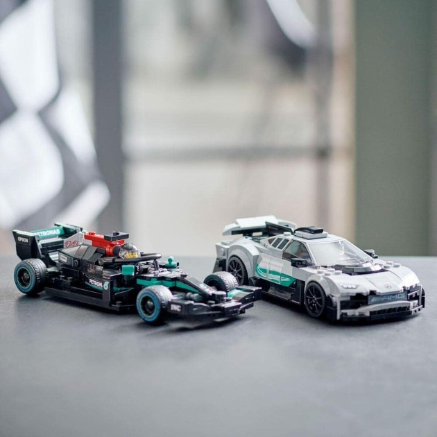 Playset Lego Speed Champions: Mercedes AMG F1 W12 E Performance Mercedes AMG Project One 76909