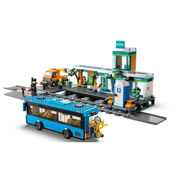 Statybos rinkinys Lego 60335 907 piezas Spalvotas