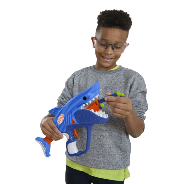 Minkštų strėlyčių šautuvas Hasbro Nerf Sharkfire 23 x 40 cm